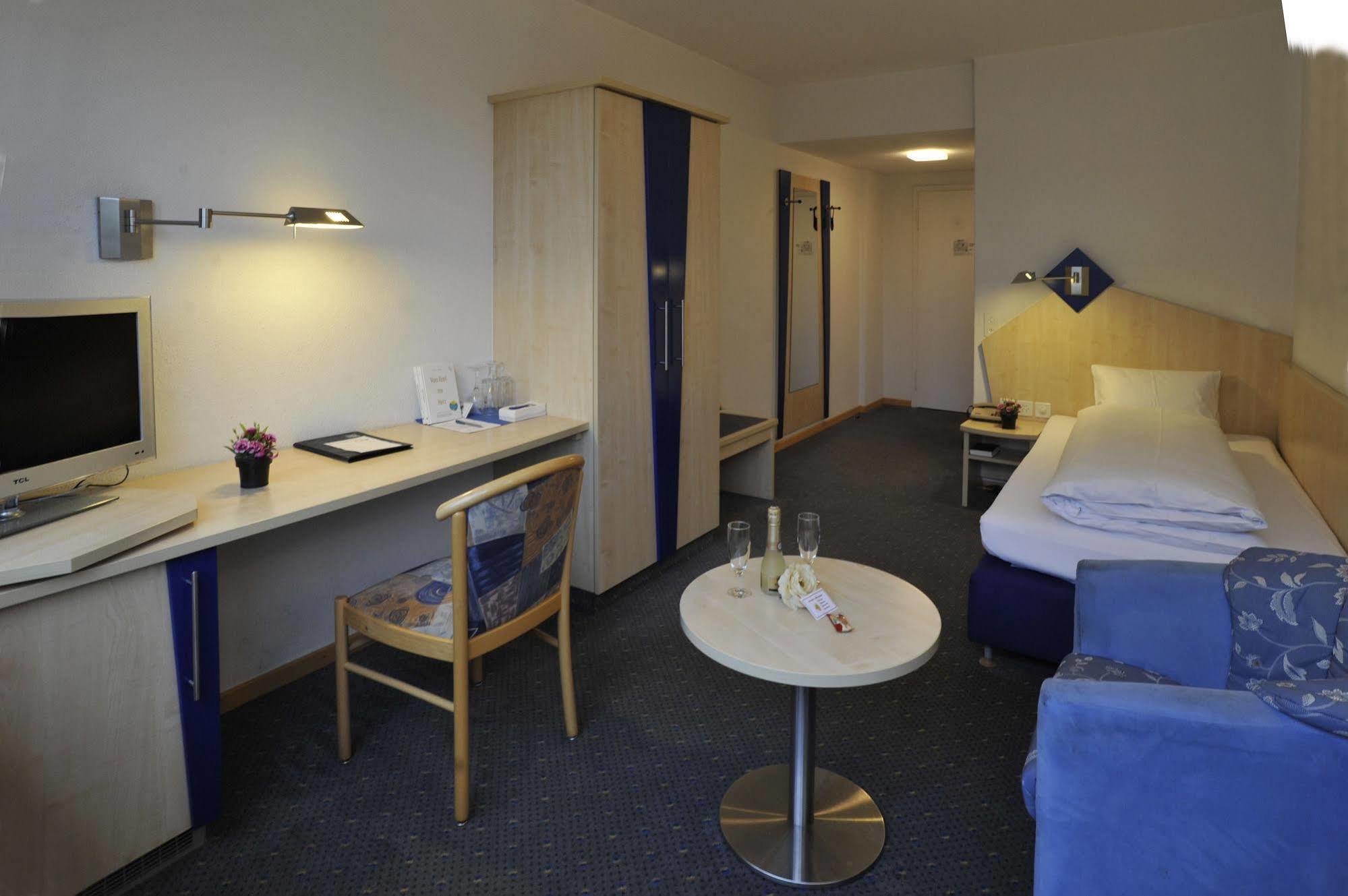 Hotel Blumenstein Self-Check In Frauenfeld Dış mekan fotoğraf