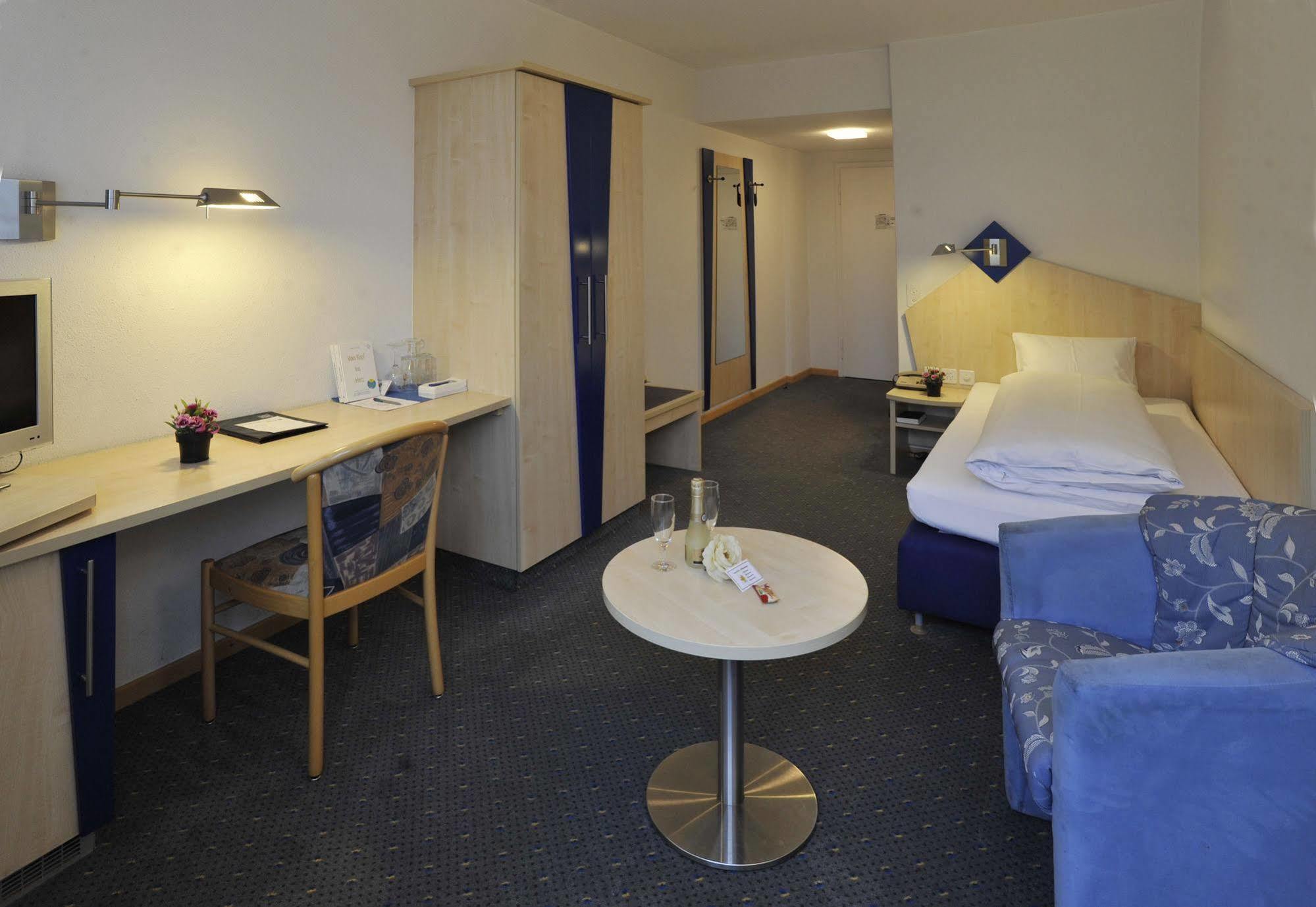 Hotel Blumenstein Self-Check In Frauenfeld Dış mekan fotoğraf